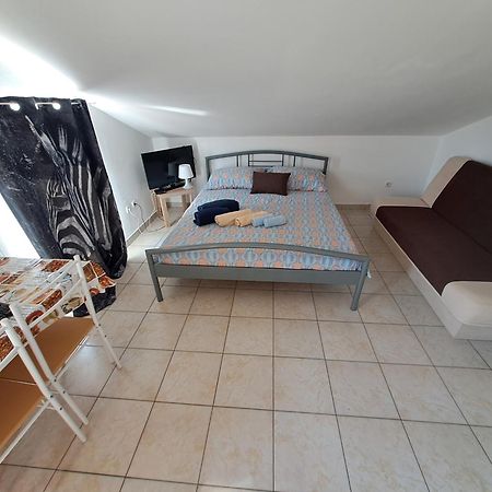 Dejan Apartment4-Top Centar Póla Kültér fotó