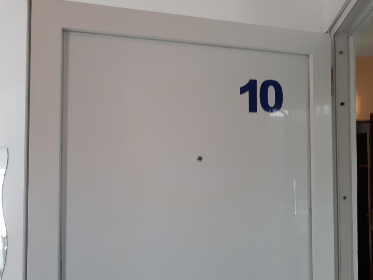 Dejan Apartment4-Top Centar Póla Kültér fotó